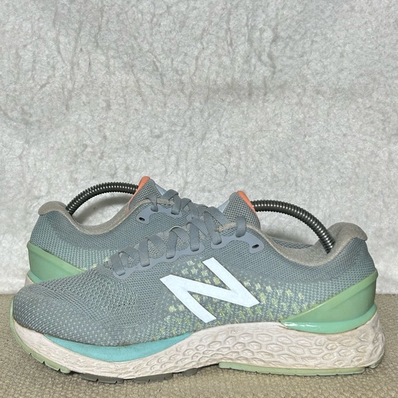 New Balance Womens Grey Fresh Foam 880v10 Running Athletic Sneakers Shoes SZ 7.5 - Picture 7 of 11